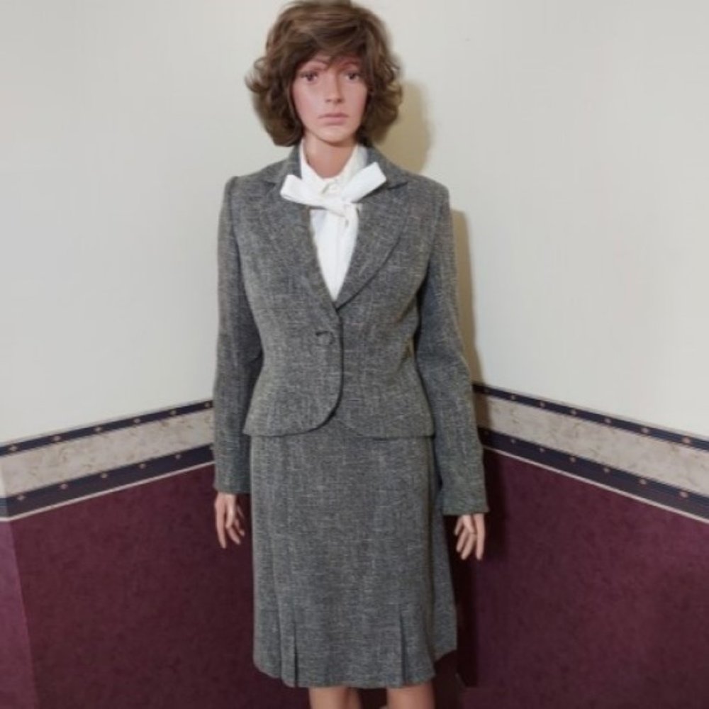 VINTAGE APT. 9 GRAY TWEED SKIRT SUIT SIZE 4 NWOT
